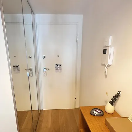 アパート Modern 2-br In The Heart Of
