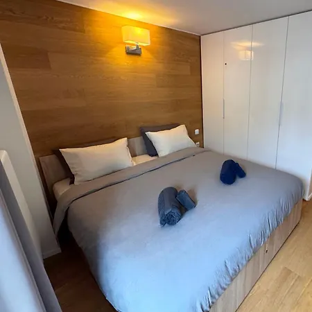 Modern 2-br In The Heart Of Апартаменты Шамони